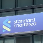 Los ETF de Solana y XRP llegarán, pero en 2025: Standard Chartered